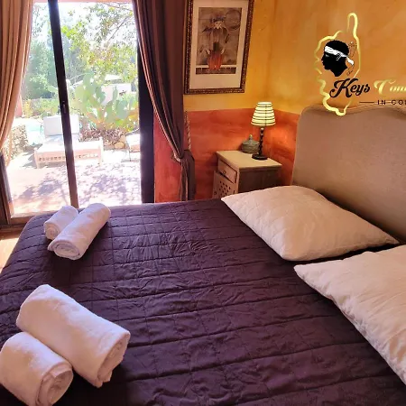 Casa Salya 8 Pers Piscine Privee Chauffee San Cipriano Hébergement de vacances *