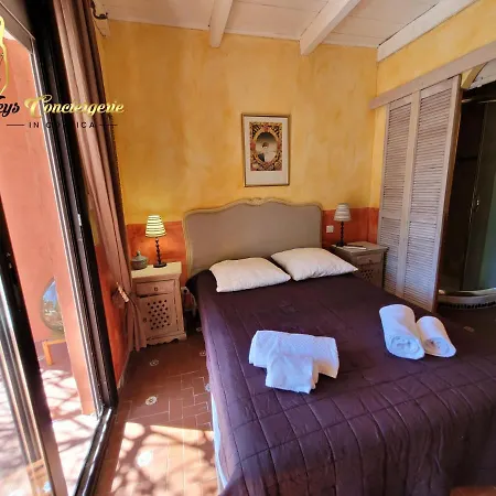 Casa Salya 8 Pers Piscine Privee Chauffee San Cipriano Hébergement de vacances